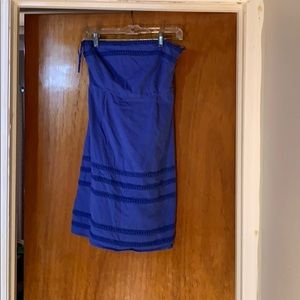 Sleeveless knee length dress